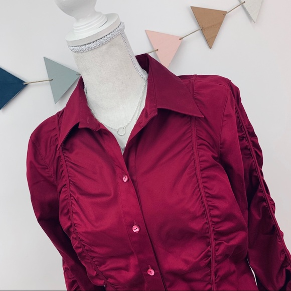 Chic Button Down Shirt w/Allover Ruching in Garnet - Picture 4 of 8